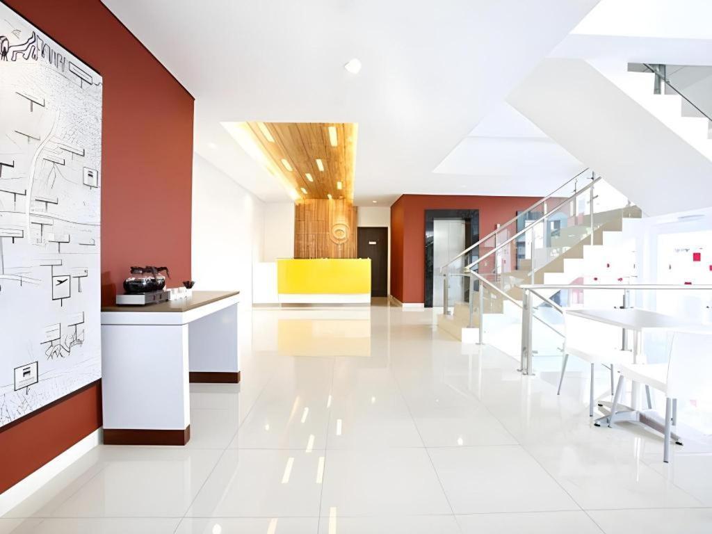 Amaris Hotel La Codefin Kemang Jakarta Luaran gambar
